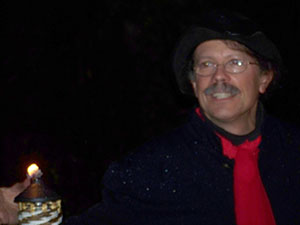 *Diuvei in rain with tiki torch (Samhain 2009)